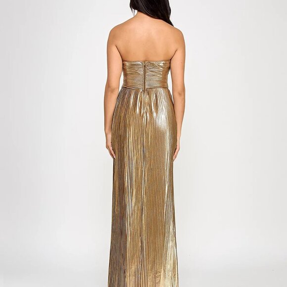 Emerald Sundae Juniors' Metallic Embellished Cutout Gown Gold Size XL - Picture 2 of 5